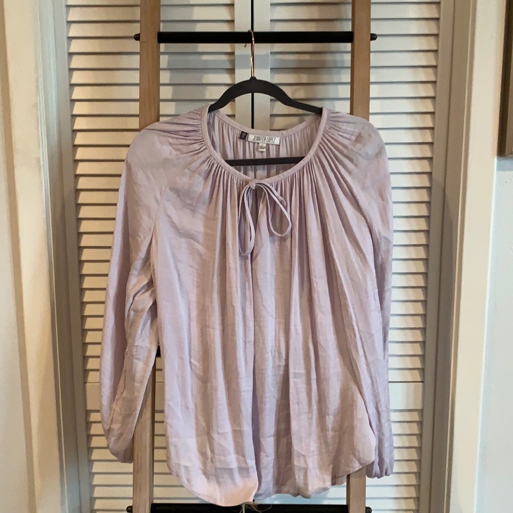 Long sleeve lilac top